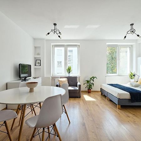 Urbannestgroup - Angorska Przy Stadionie Narodowym Varşova Dış mekan fotoğraf